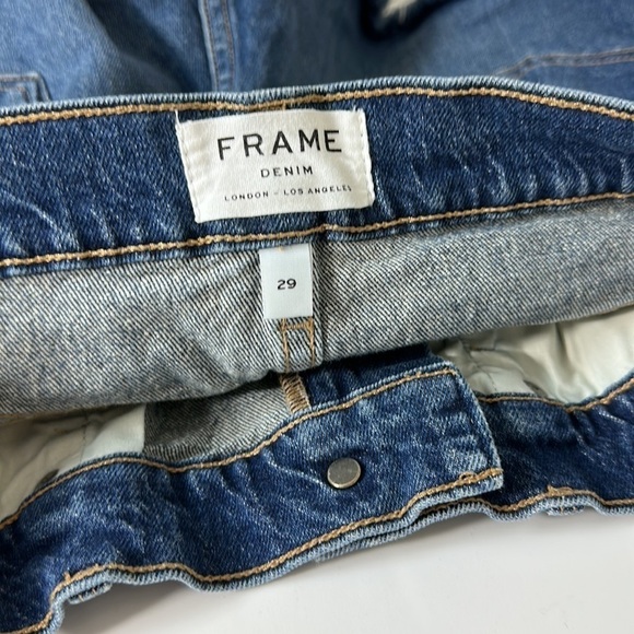 Frame Le Brigette Short in Heartbreaker 29 - Picture 5 of 7